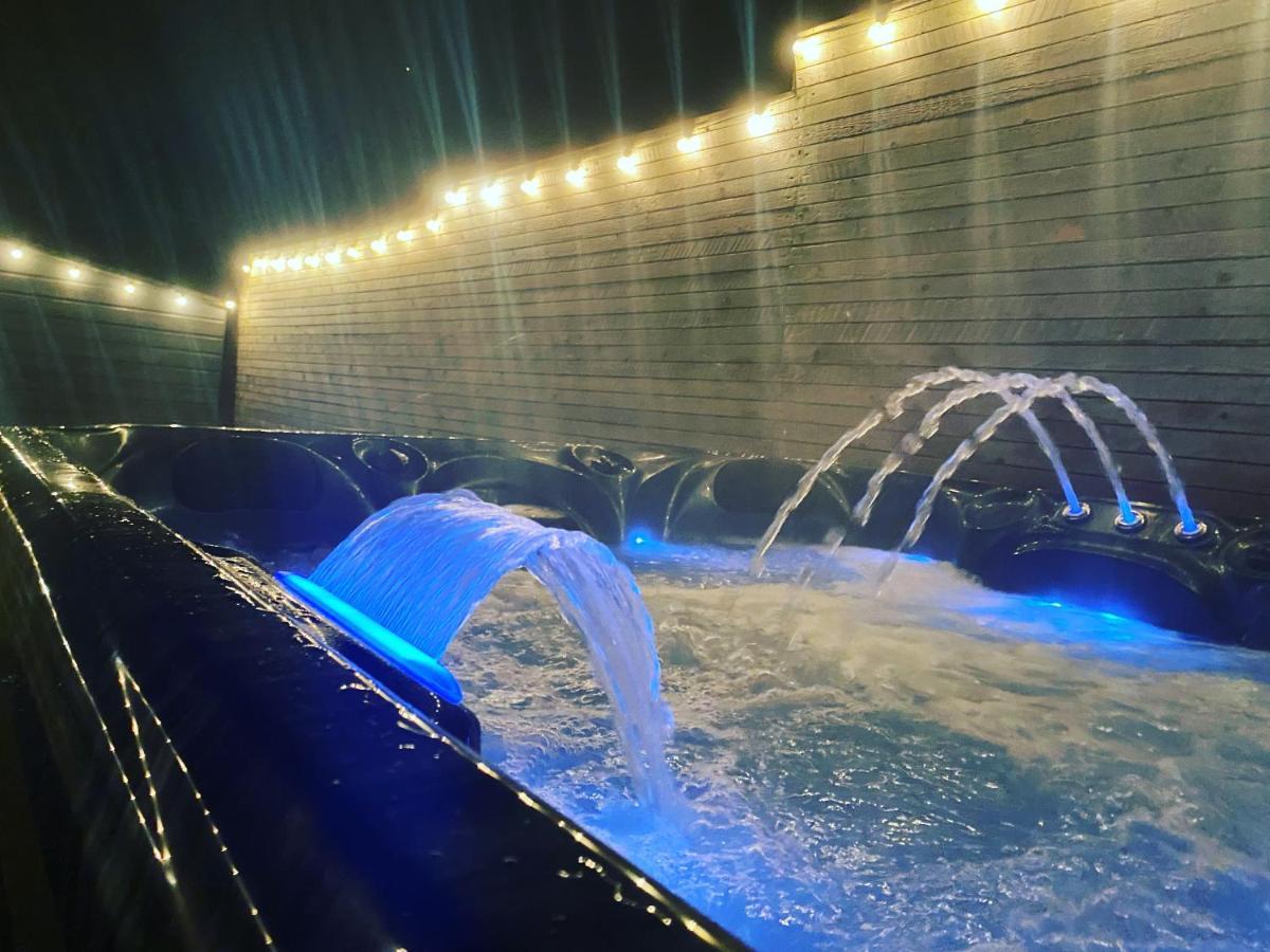 No40Barmouth-Modern,Spacious&Hot Tub 외부 사진