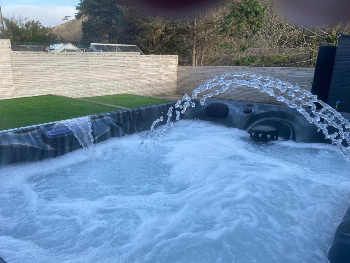 No40Barmouth-Modern,Spacious&Hot Tub 외부 사진