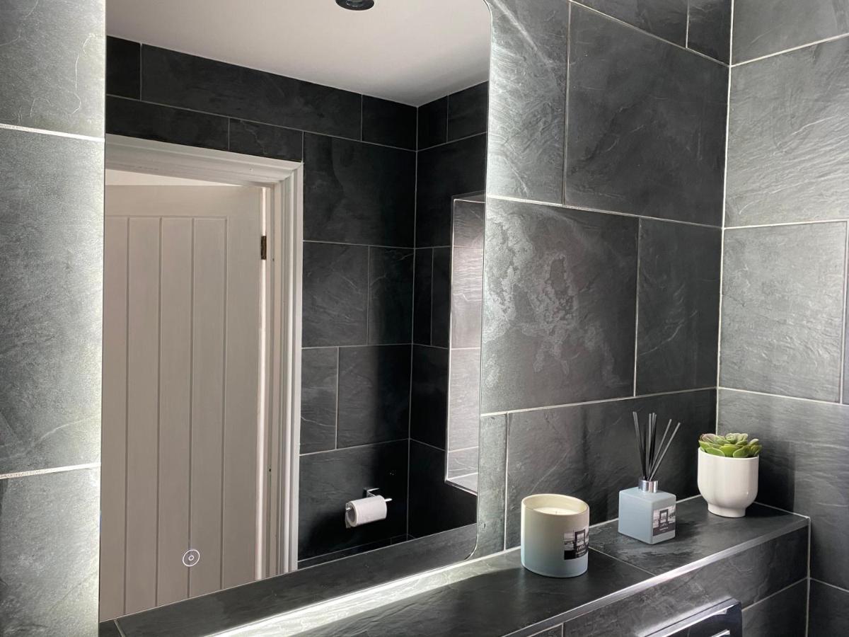 No40Barmouth-Modern,Spacious&Hot Tub 외부 사진