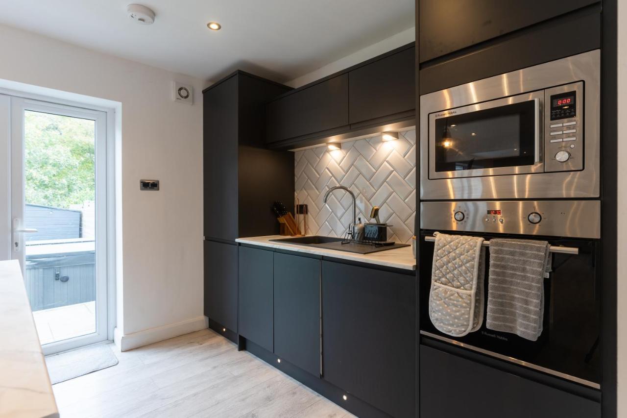 No40Barmouth-Modern,Spacious&Hot Tub 외부 사진