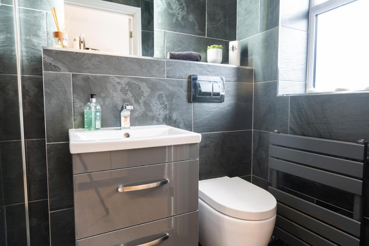 No40Barmouth-Modern,Spacious&Hot Tub 외부 사진