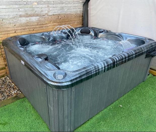 No40Barmouth-Modern,Spacious&Hot Tub 외부 사진